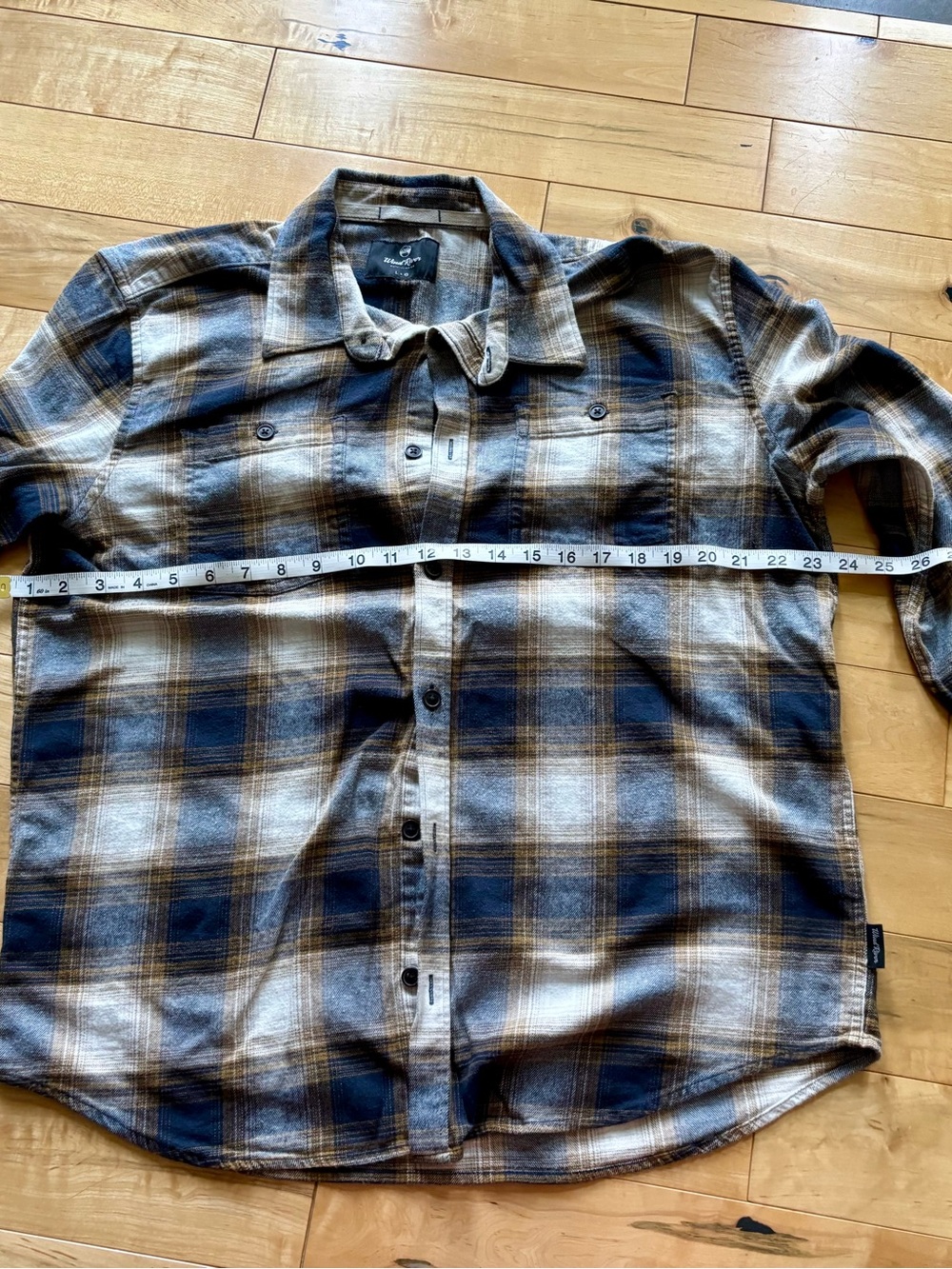 Men’s flannel shirt